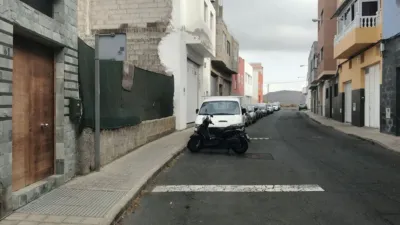 Terreno en venta en Calle de Simón Cananeo, 68, Tamaraceite-San Lorenzo-Casa Ayala (Las Palmas de Gran Canaria) de 109.920 €