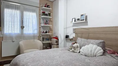 Piso en venta en Calle de Julimasene, Intxaurrondo (San Sebastián - Donostia) de 450.000 €