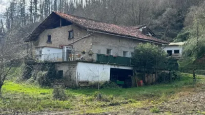 Finca rústica en venta en Barrio Ereñotzu, Ereñotzu (Hernani) de 470.000 €