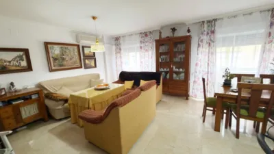 Duplex in Isla Chica photo 3