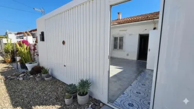 Terraced House in Plaza de las Dalias photo 14
