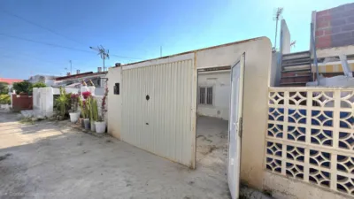 Terraced House in Plaza de las Dalias photo 3