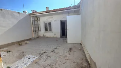 Terraced House in Plaza de las Dalias photo 4