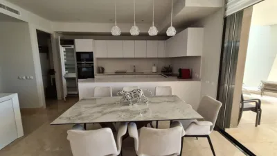 Piso en alquiler en Campamento - Imagen 4