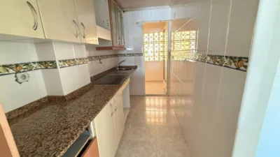 Apartamento en Avda Doctor Marañon photo 14