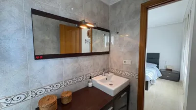 Apartment in Colegio Canales y Martinez photo 16