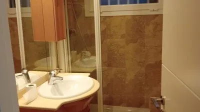 Piso en alquiler en Calle del Taray, Plaza Mayor-San Agustín (Segovia Capital) de 1.600 €<span>/mes</span>