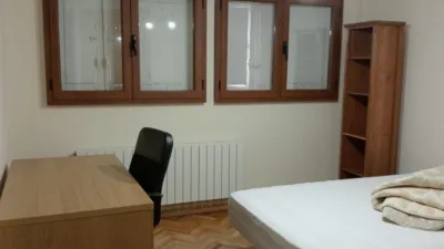 Piso en alquiler en Calle del Taray, Plaza Mayor-San Agustín (Segovia Capital) de 1.600 €<span>/mes</span>