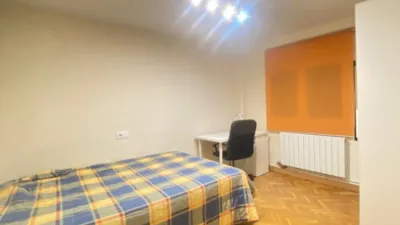 Piso en alquiler en Calle del Taray, Plaza Mayor-San Agustín (Segovia Capital) de 1.600 €<span>/mes</span>