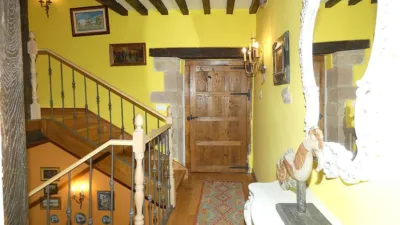 Chalet in Monasterio photo 10