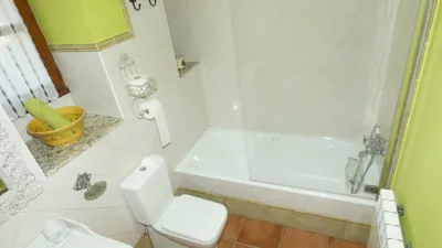 Chalet in Monasterio photo 32