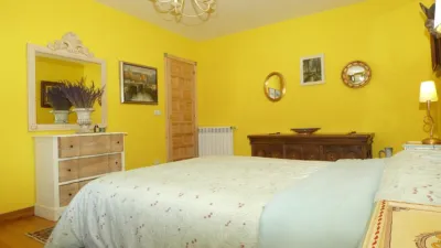 Chalet in Monasterio photo 34