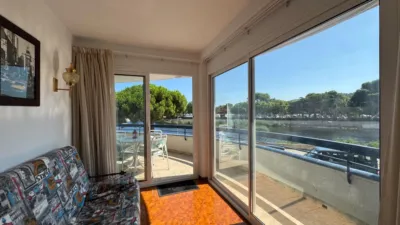 Apartment on Avinguda Ridaura photo 4