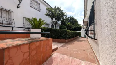 Chalet on Fuente Álamo Street photo 29