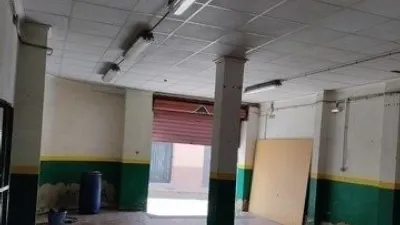 Local comercial en venta en Calle Fernando III - Més
