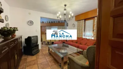 House on Gardenia Street photo 30