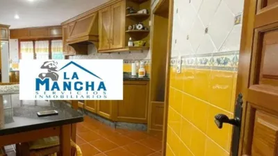 House on Gardenia Street photo 31