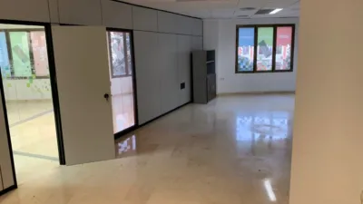 Local comercial en alquiler en Plaza del Altozano - Vista 5