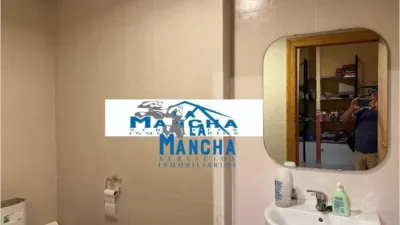 Local comercial en venta en Calle de Antonio Machado, cerca de Calle de Francisco Pizarro - Más