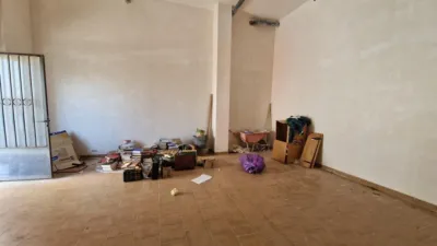 Local comercial en venta en Calle de Colón, 23 - Más