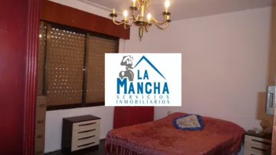 House on Glorieta de La Street photo 24