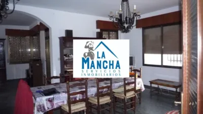 House on Glorieta de La Street photo 7