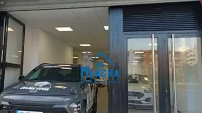Local comercial en alquiler en El Pilar - Vista 4