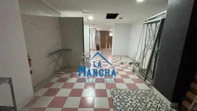 Local comercial en venta en Centro-Villacerrada - Més