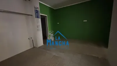 Local comercial en venta en Ensanche - Más