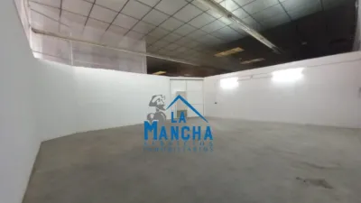 Nave industrial en alquiler en Poligono Campollano - Vista 2