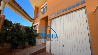 Terraced house on Calle Virgen del Rosario photo 41