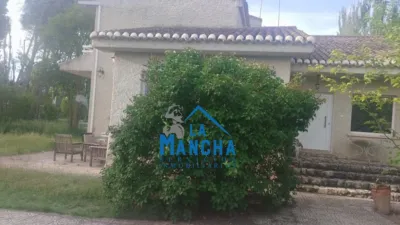 Chalet in Urbanización Aguasol photo 5