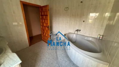 House in Castilla La Mancha photo 52