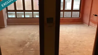 Piso en venta en Muros, Muros de 85.000 €