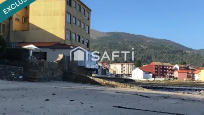Piso en venta en Muros, Muros de 85.000 €