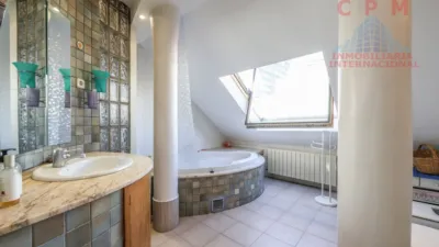 Dúplex en alquiler en Argüelles - Imagen 14