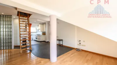 Dúplex en alquiler en Argüelles - Imagen 2