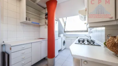 Dúplex en alquiler en Argüelles - Imagen 8