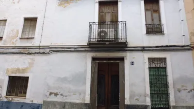 Casa en venta en Carrer de Tetuán, cerca de Calle de Albuera, Sants Patrons (Alzira) de 85.000 €
