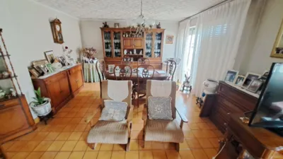 House in the Centre photo 8