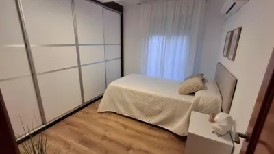 Apartment on Rosalía de Castro Street photo 8