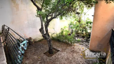 Chalet en venta en Carretera del Port, cerca de Carrer de Gual, Manacor de 298.000 €