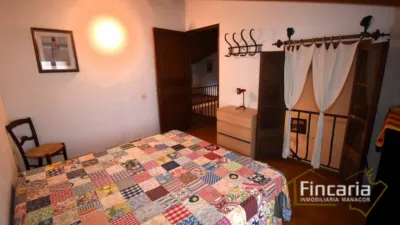 Chalet en venta en Carretera del Port, cerca de Carrer de Gual, Manacor de 298.000 €