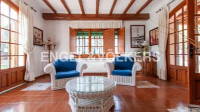 Chalet on Carrer de Carles Gerhard photo 2