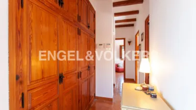 Chalet on Carrer de Carles Gerhard photo 30