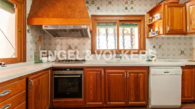 Chalet on Carrer de Carles Gerhard photo 4