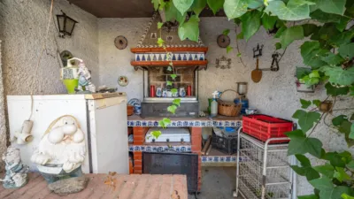 Chalet en venta en Avenida del Suspiro del Moro, 85, Villa de Otura de 325.000 €