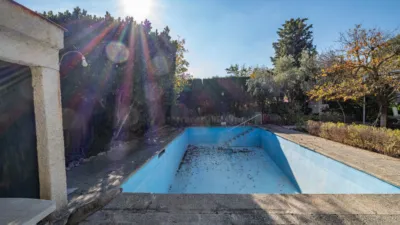 Chalet en venta en Avenida del Suspiro del Moro, 85, Villa de Otura de 325.000 €