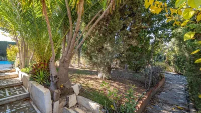 Chalet en venta en Avenida del Suspiro del Moro, 85, Villa de Otura de 325.000 €
