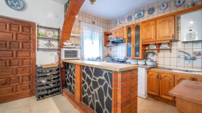 Chalet en venta en Avenida del Suspiro del Moro, 85, Villa de Otura de 325.000 €